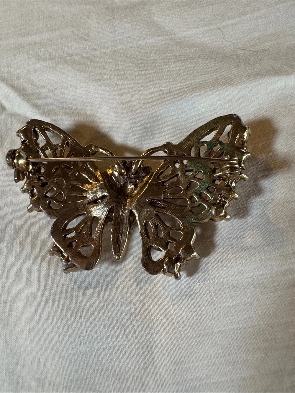 Pearl Accent Butterfly Brooch - Pink Pearls on Gold Tone